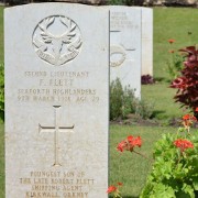 Photograph of Frederick Flett's gravestone