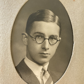Photograph of Robert Hart