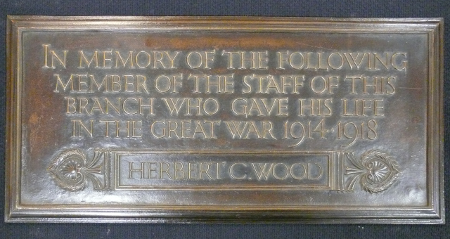 Photograph of London Islington branch First World War memorial